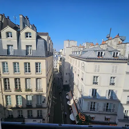 La Louisiane Hotel 2*